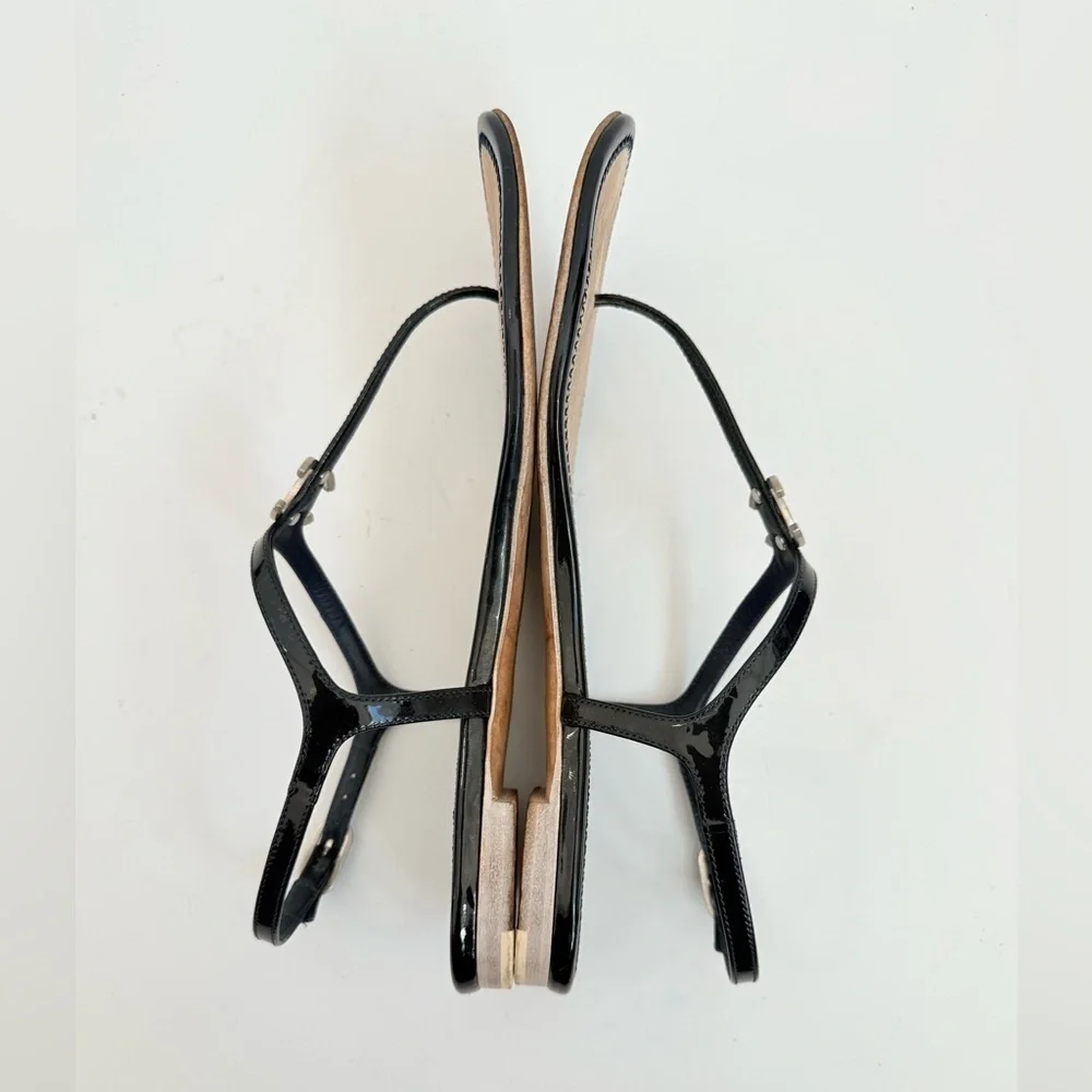 CHANEL Black Patent Leather CC Logo Thong flat Sandal 2013C EU 37.5 US 7.5